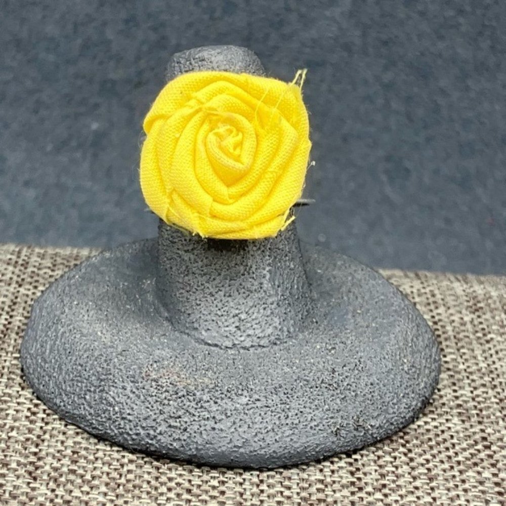 Fabric Flower Ring Yellow Sz 7 Adj Wide Silver Band Retro Soft Girl Boho Cottage